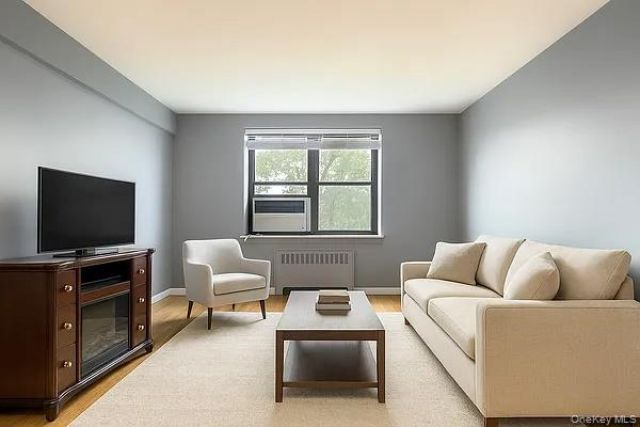 91-10 32 Avenue, Unit 303, Jackson Heights, NY 11369 Main Photo