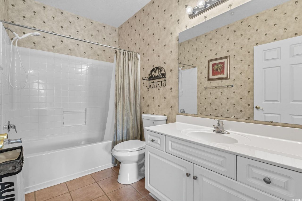 601 Hillside Dr. N Photo 17