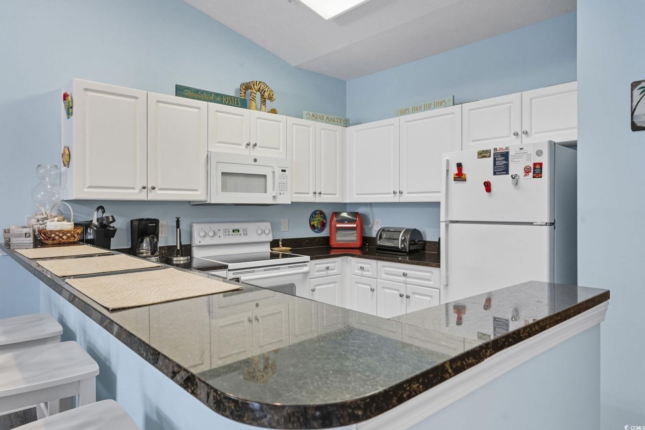 601 Hillside Dr. N Photo 8