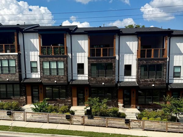 4D Trimble St, Nashville, TN 37210