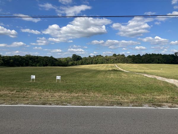 2 Southport RD, Mount Pleasant, TN 38474