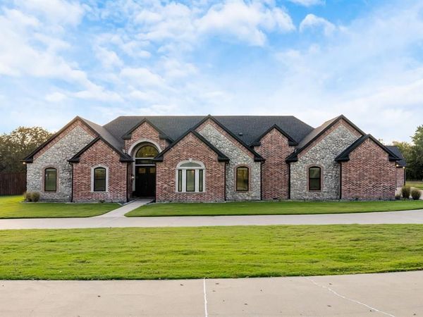 3179 County Road 3307, Greenville, TX 75402