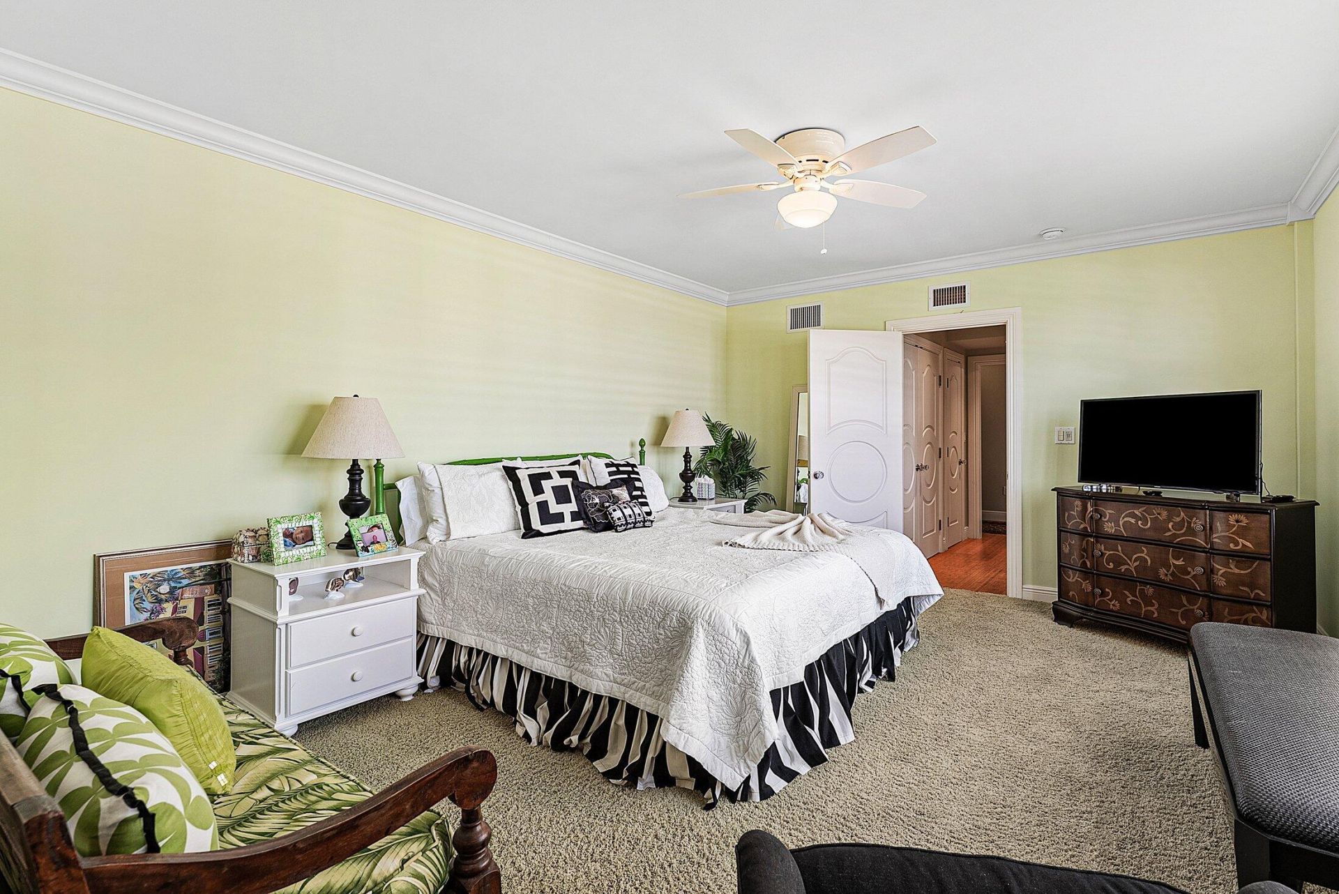 100 N Ocean Boulevard, Unit 422, Delray Beach, FL 33483 Photo