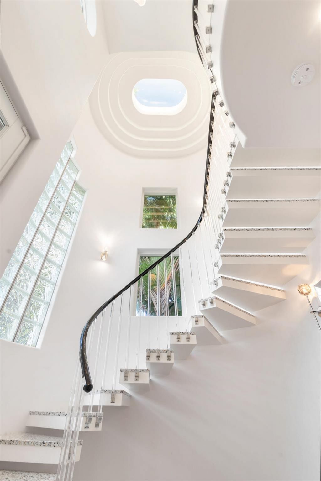 216 Colonial Lane, Palm Beach, FL 33480 Photo