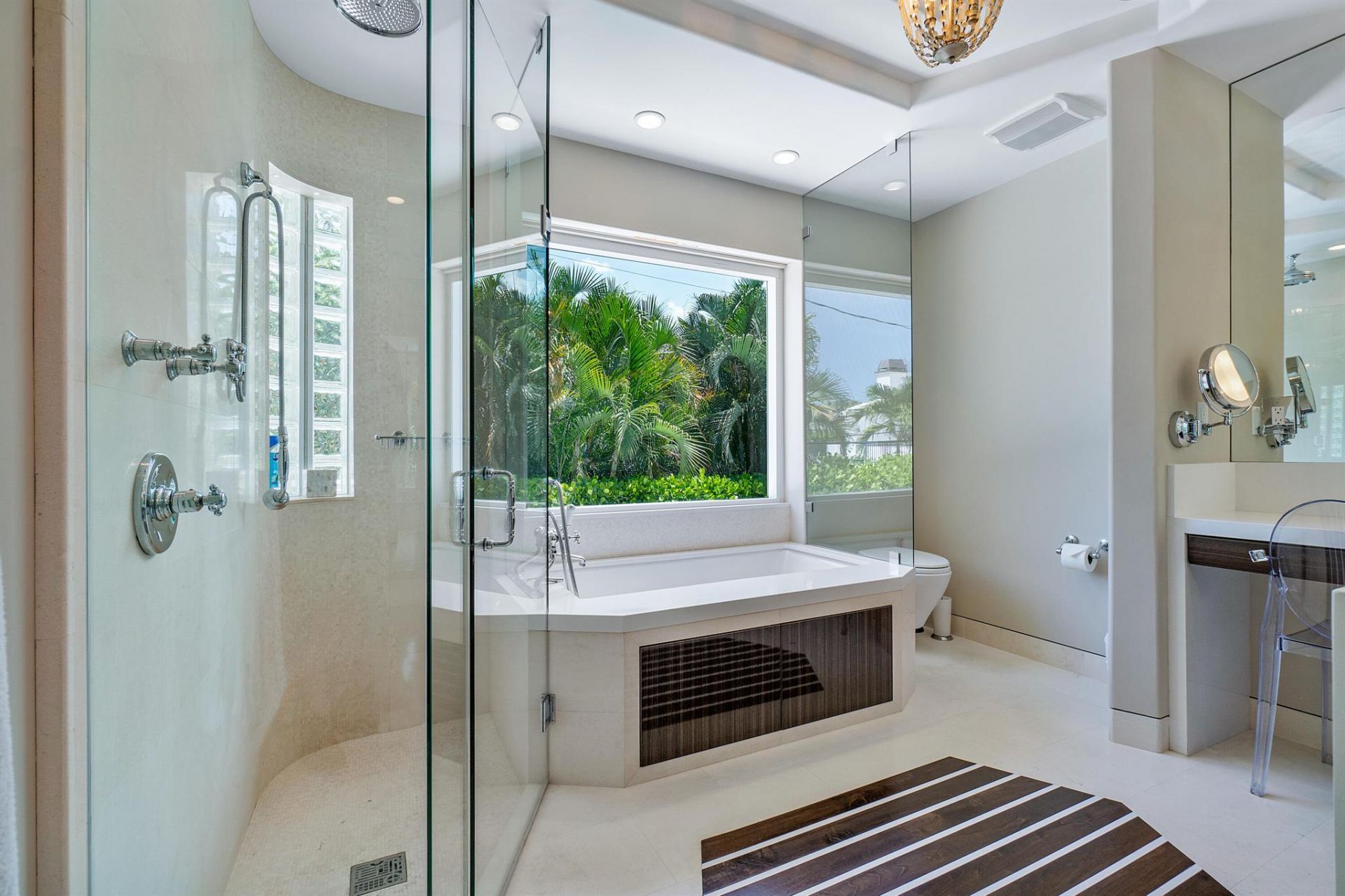 216 Colonial Lane, Palm Beach, FL 33480 Photo