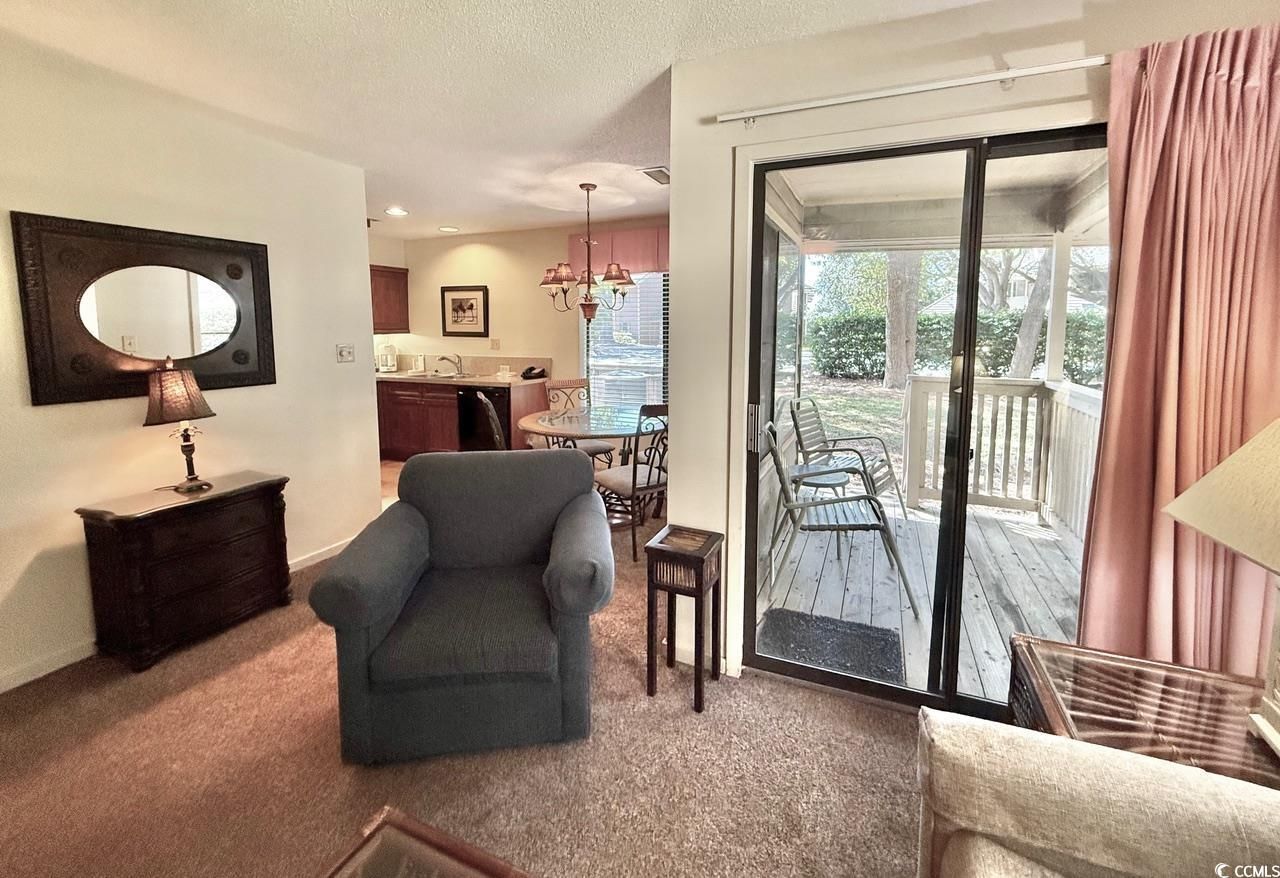 404 Melrose Pl. Photo 11