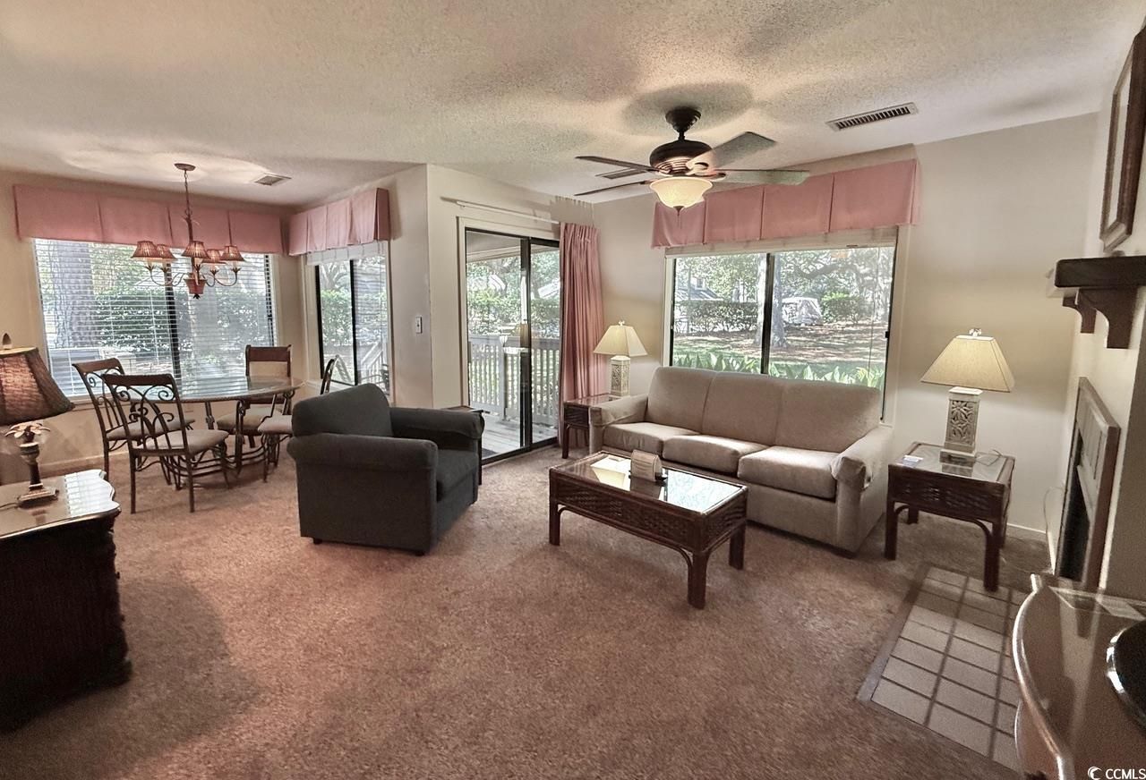 404 Melrose Pl. Photo 4