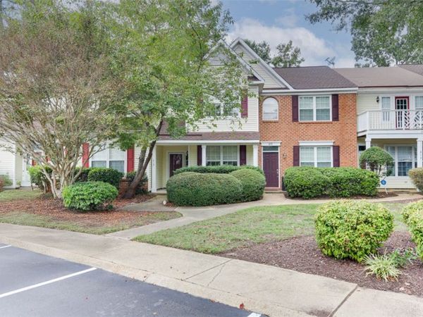 817 Oak Springs Court, Newport News, VA 23602
