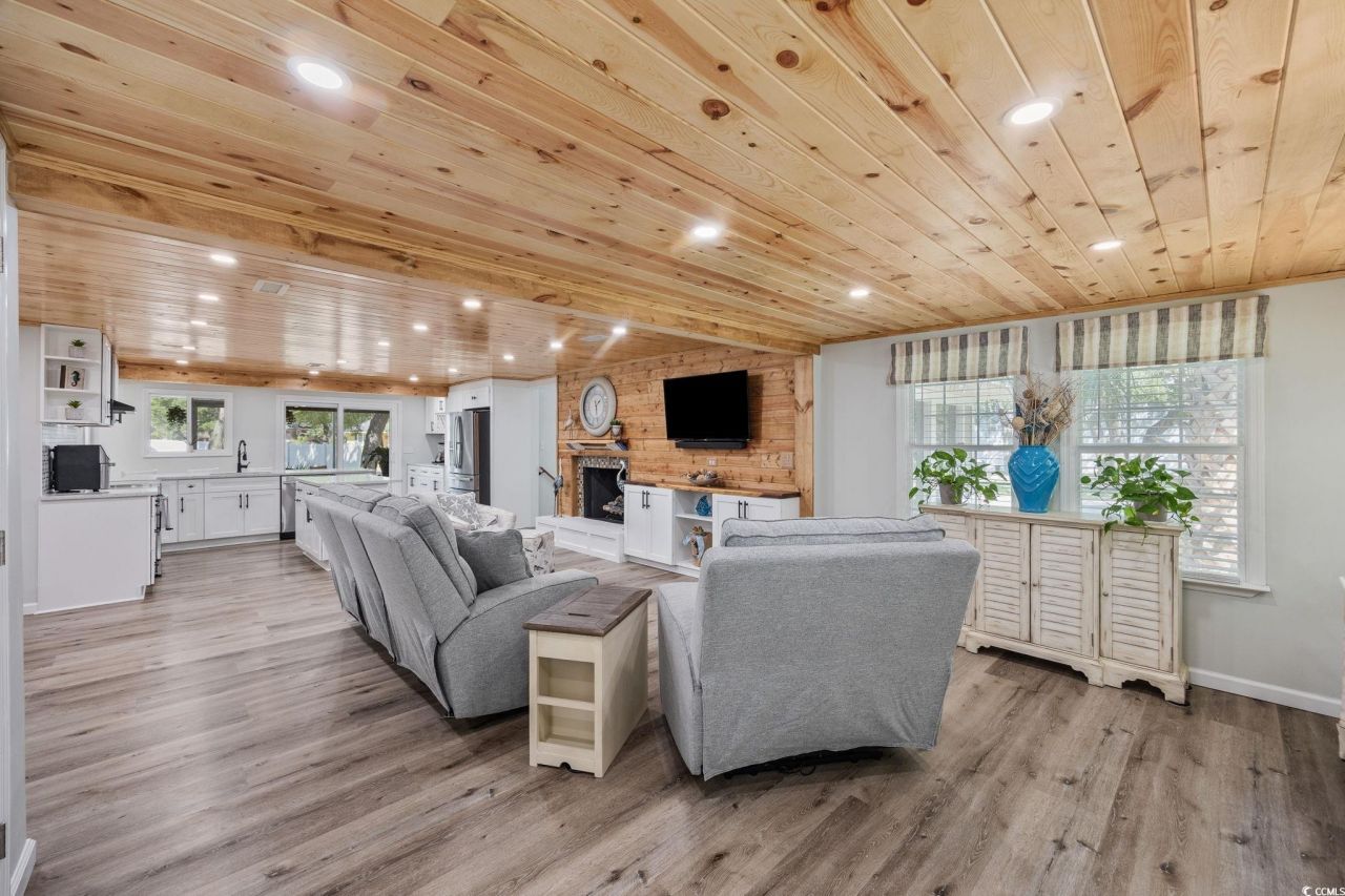 3118 1st Ave. S Photo 11