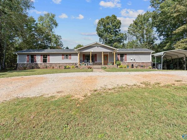 211 Oak Shores Drive, Florence, AL 35633