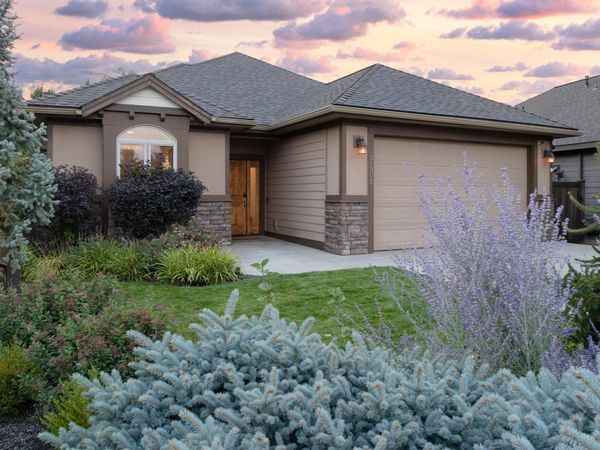 21302 NE Brooklyn Court, Bend, OR 97701