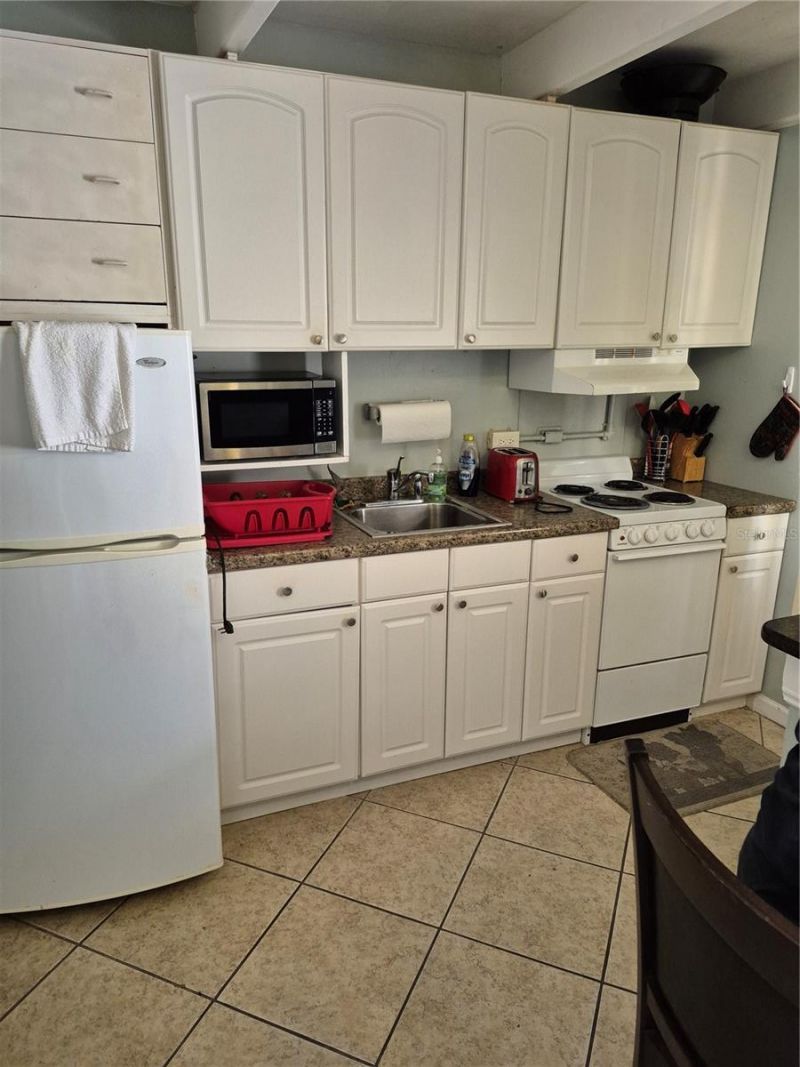 2117 Club Circle, Unit 2117, Lakeshore, FL 33854 Photo