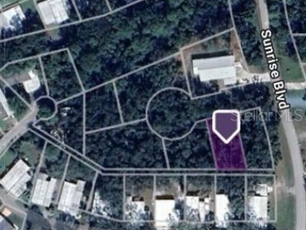 SUPREME COURT, MOUNT DORA, FL 32757