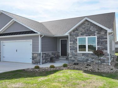 226 E Main St, Shelby, OH 44875