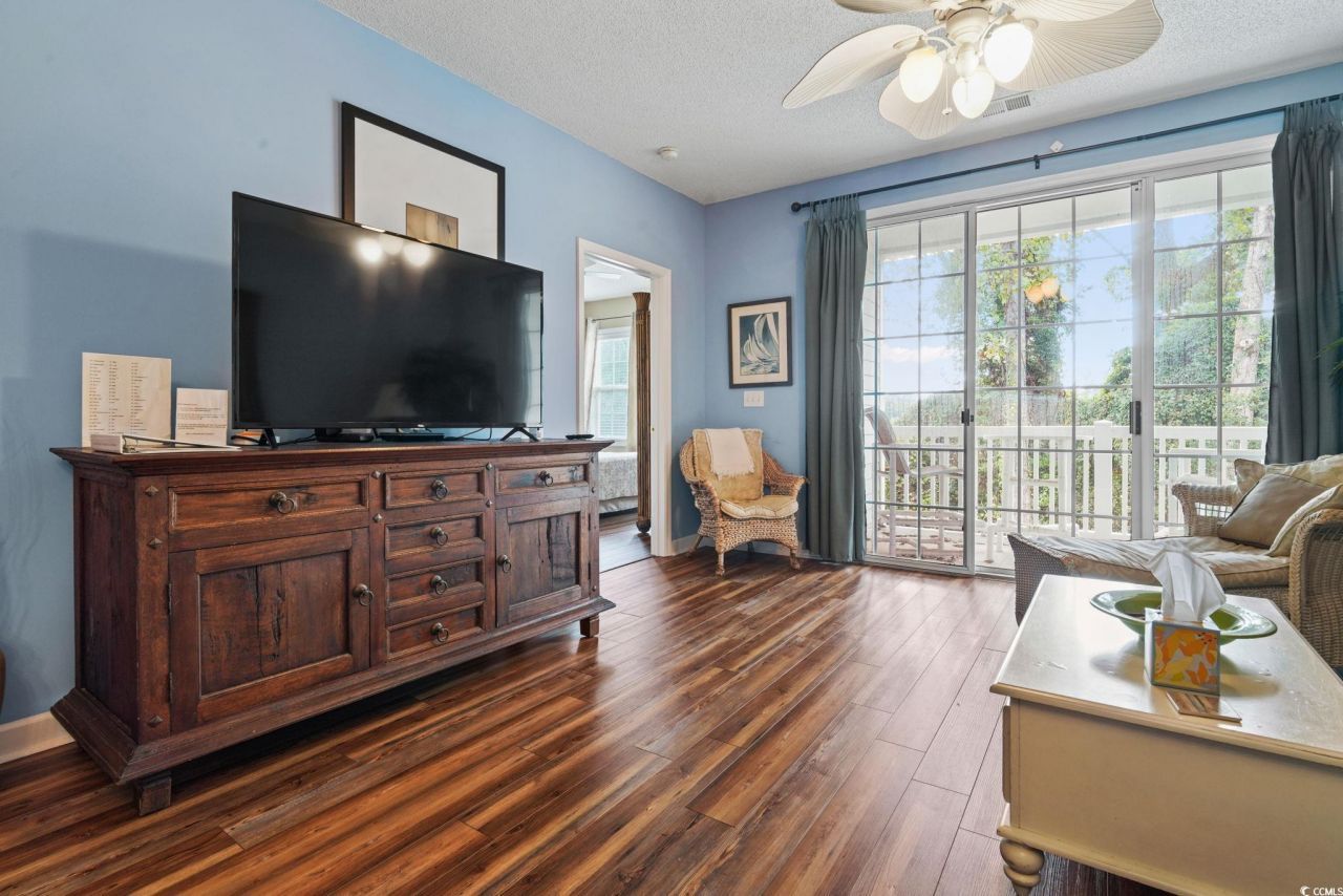 5801 Oyster Catcher Dr. Photo 6