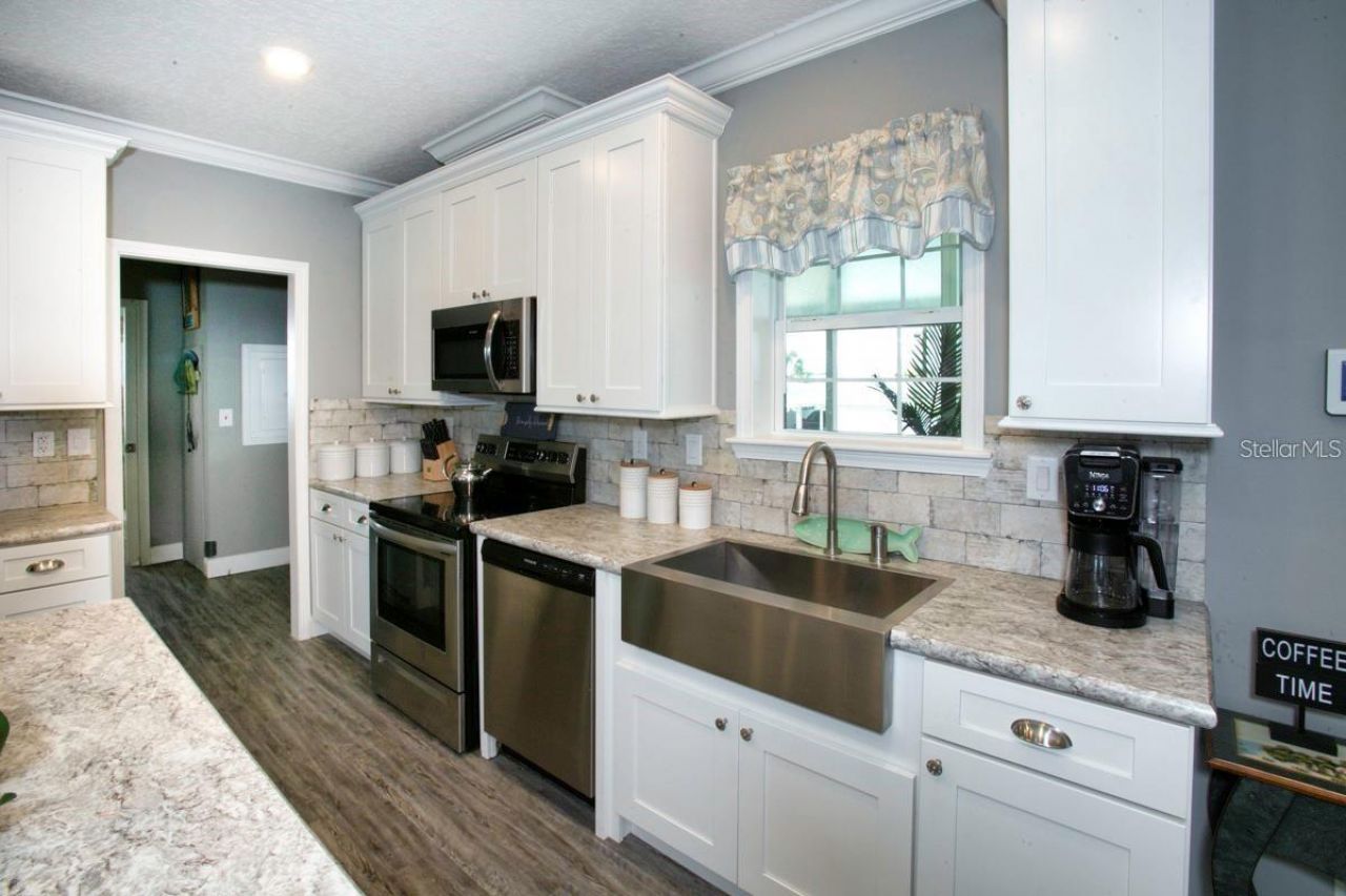 2840 Trinidad Way, Palmetto, FL 34221 Photo