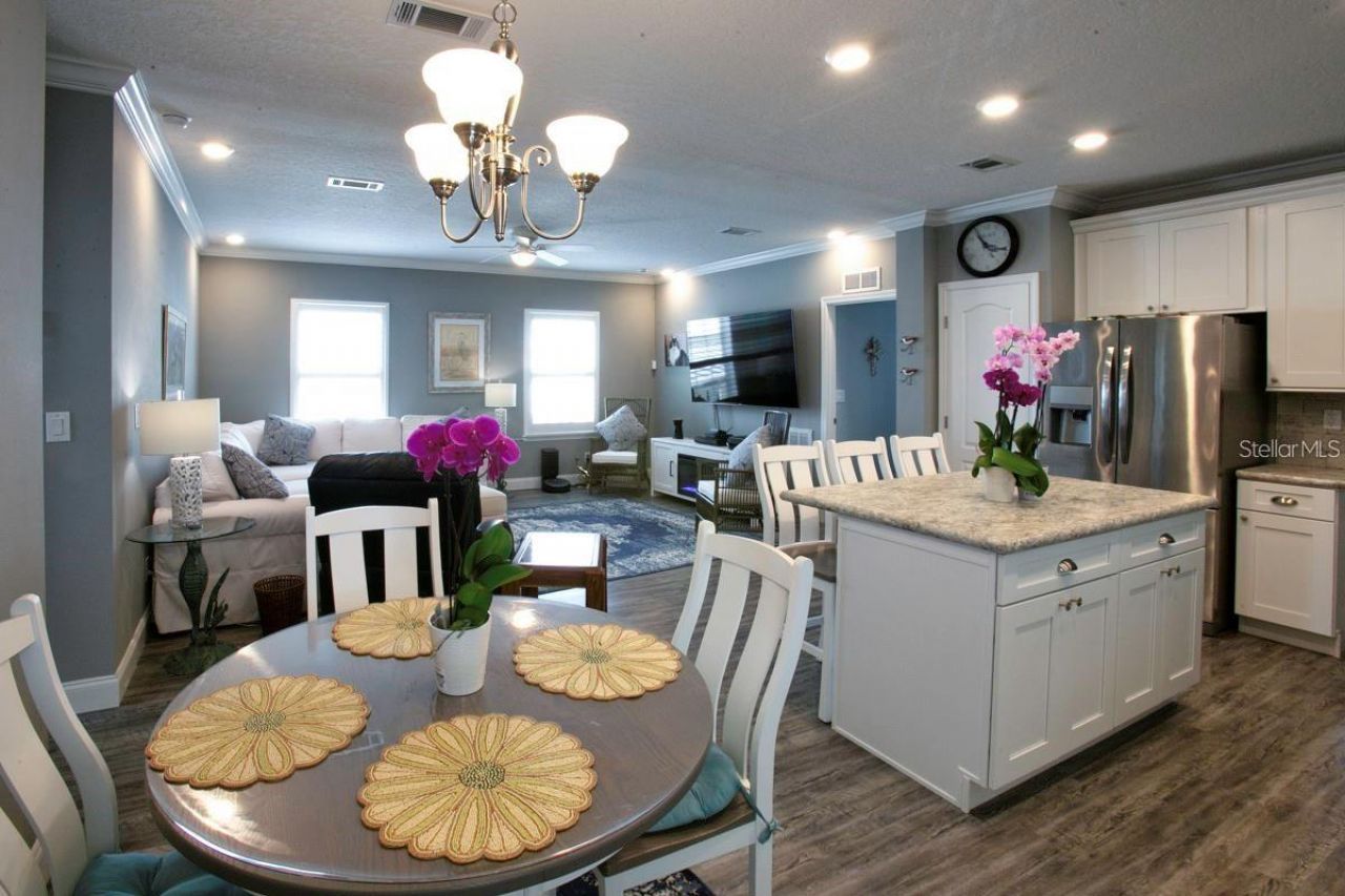 2840 Trinidad Way, Palmetto, FL 34221 Photo