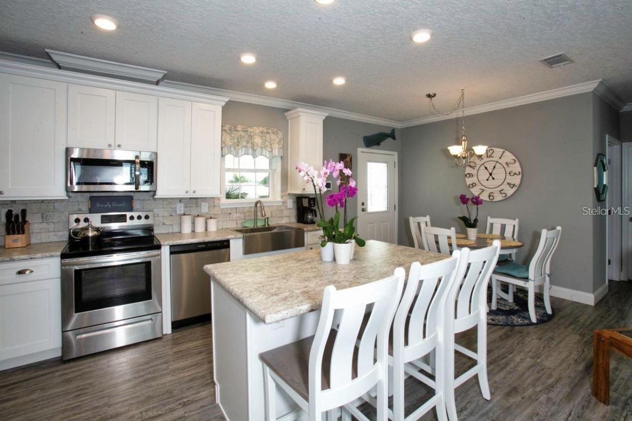 2840 Trinidad Way, Palmetto, FL 34221 Photo