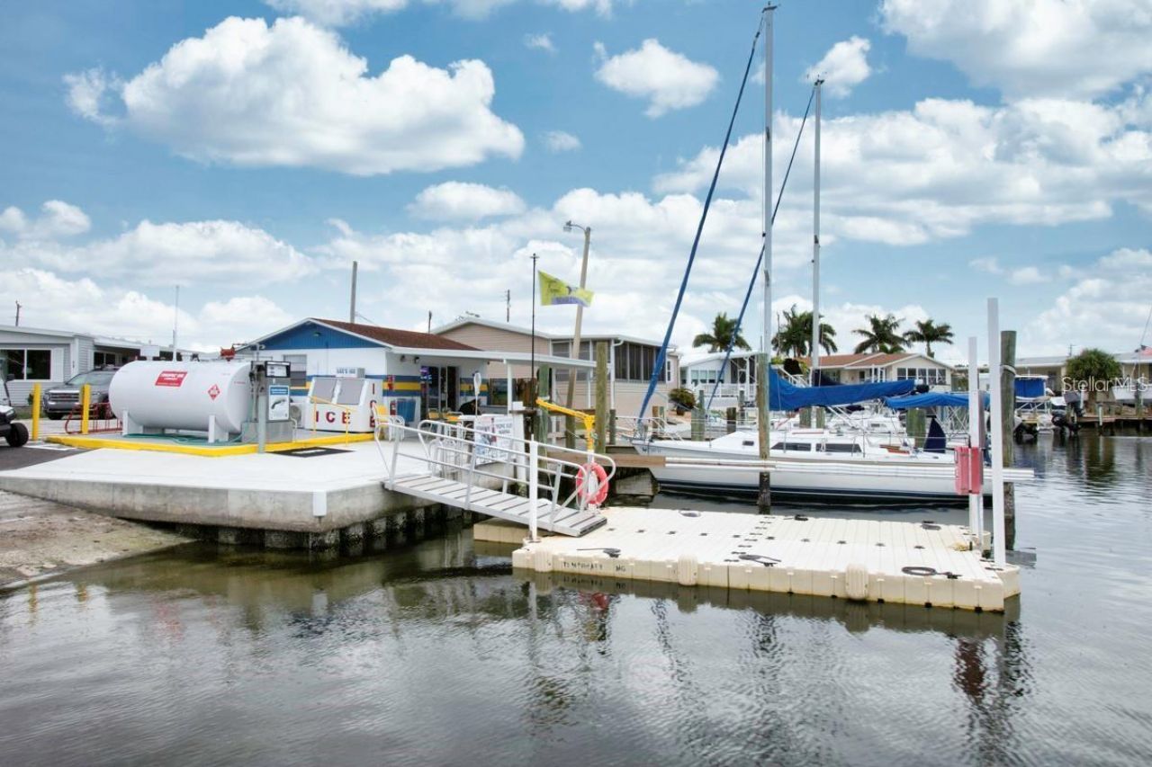 2840 Trinidad Way, Palmetto, FL 34221 Photo