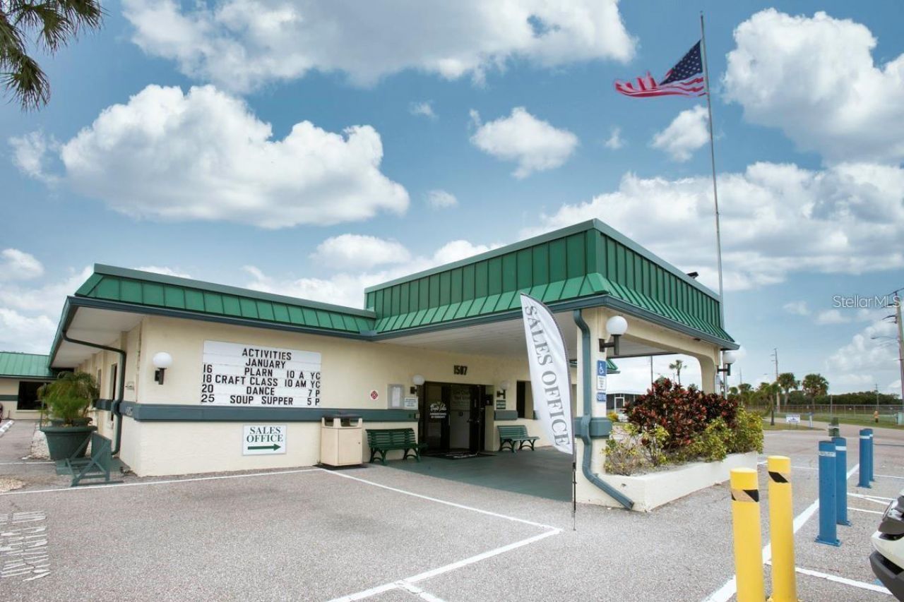 2840 Trinidad Way, Palmetto, FL 34221 Photo