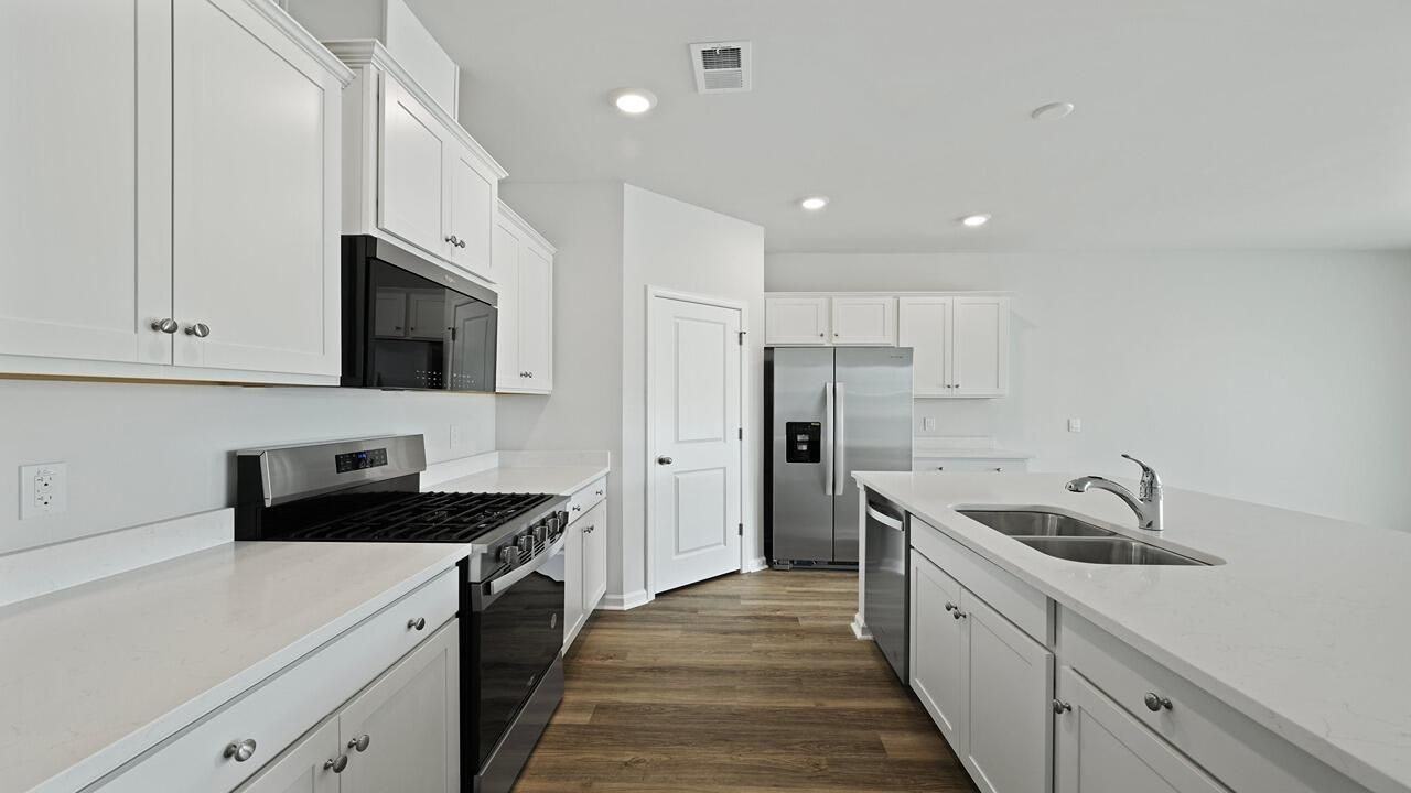 460 Tulip Poplar Drive Photo 8