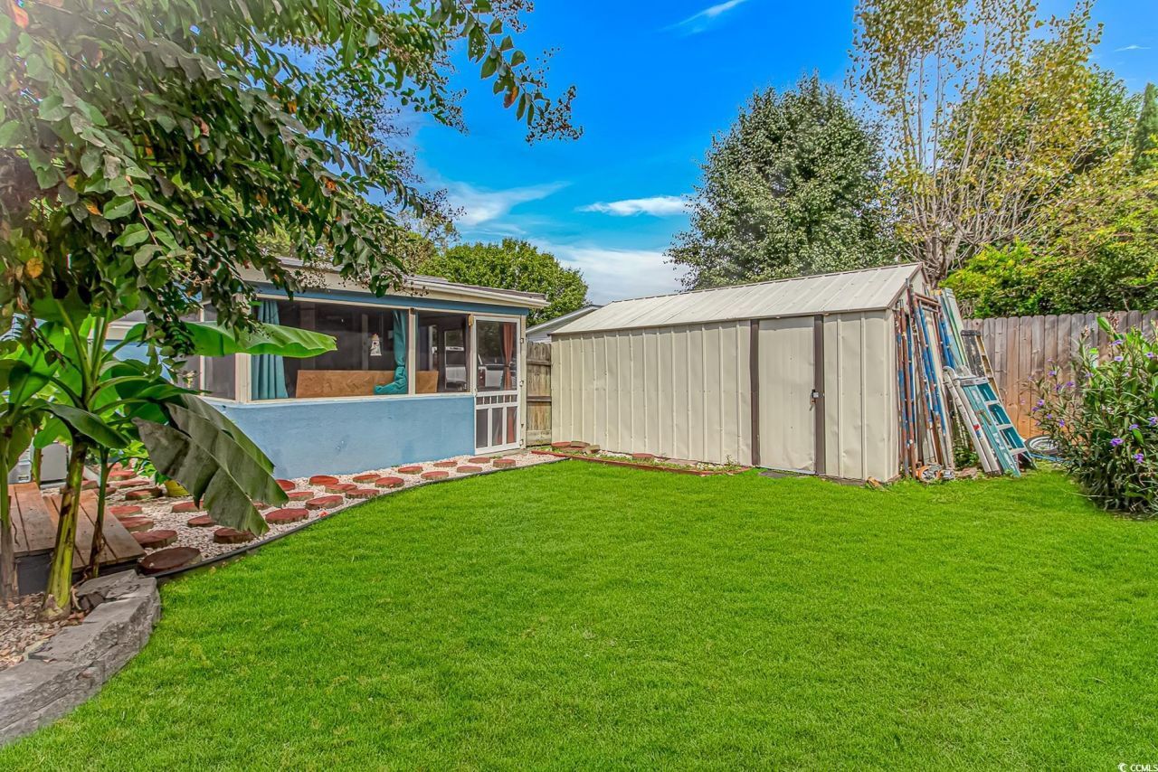 3272 Lyndon Dr. Photo 22