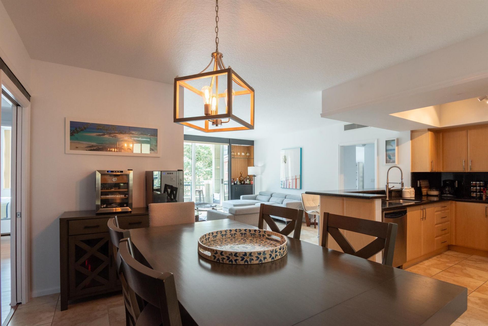 403 S Sapodilla Avenue, Unit 207, West Palm Beach, FL 33401 Photo