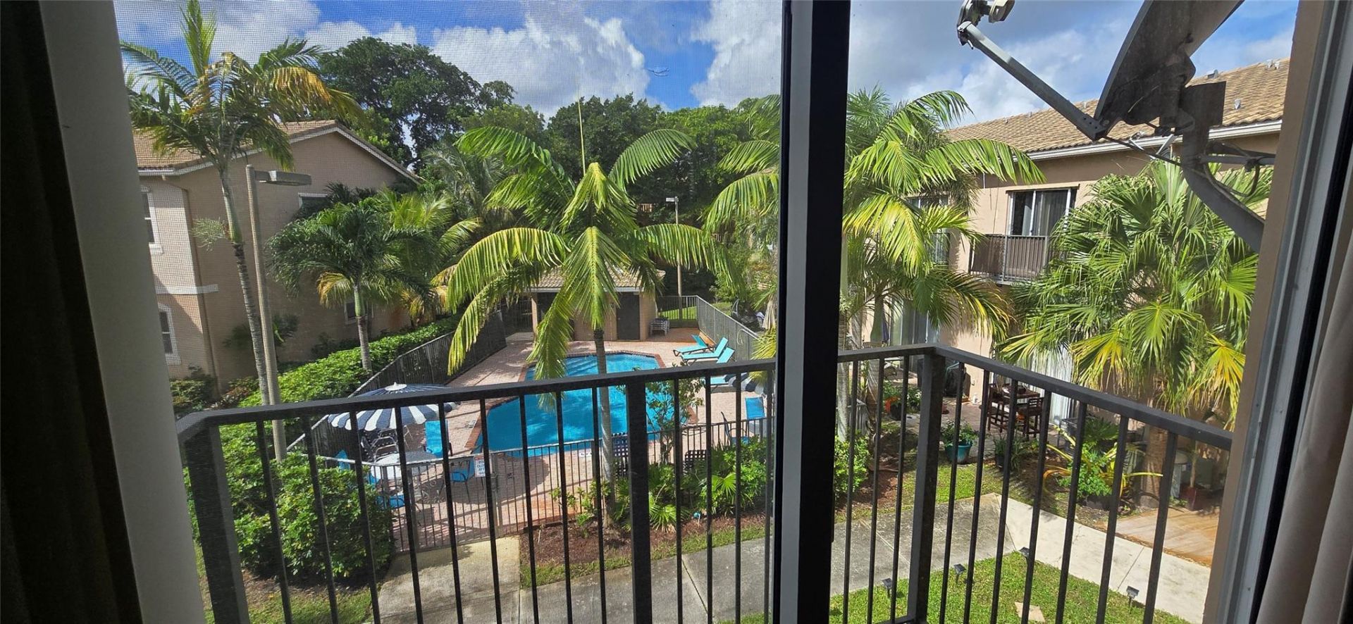 8314 Lagos De Campo Boulevard, Tamarac, FL 33321 Photo