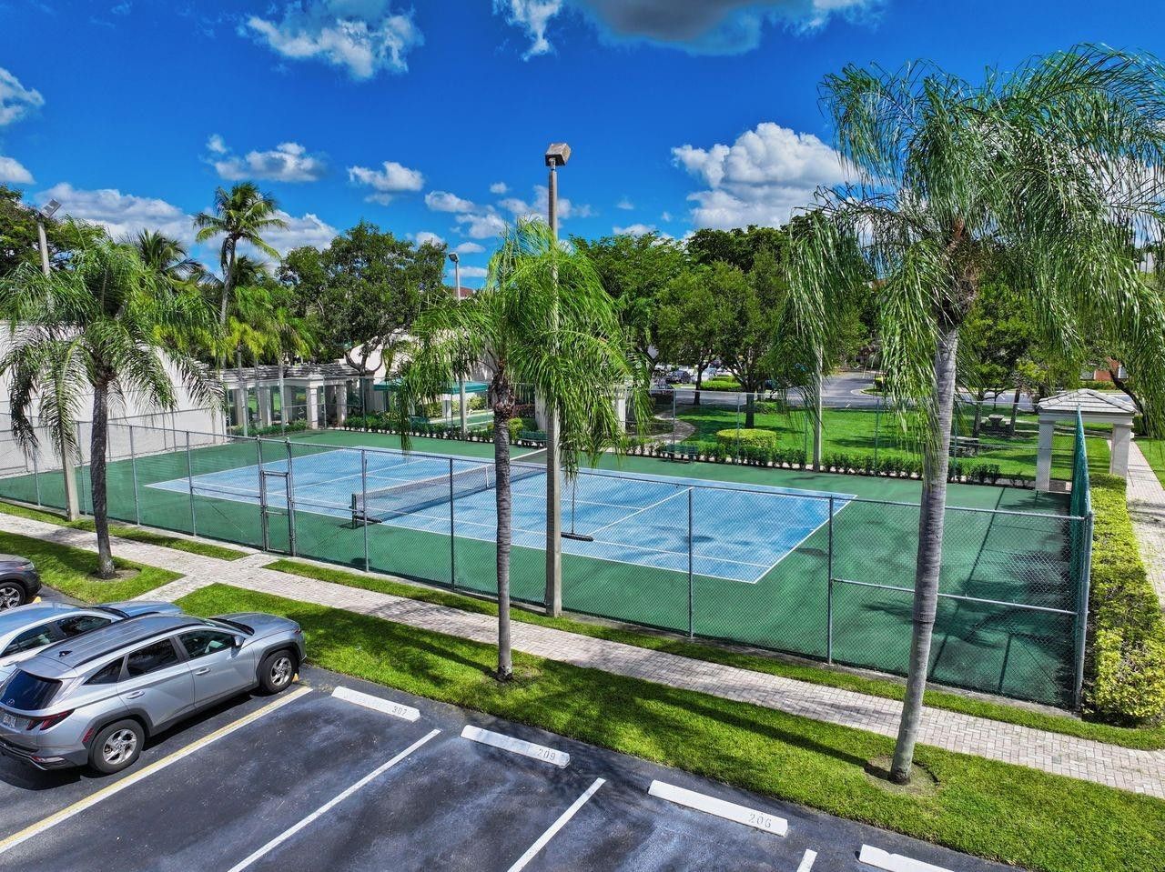 7361 Granville Drive, Unit 303, Tamarac, FL 33321 Photo
