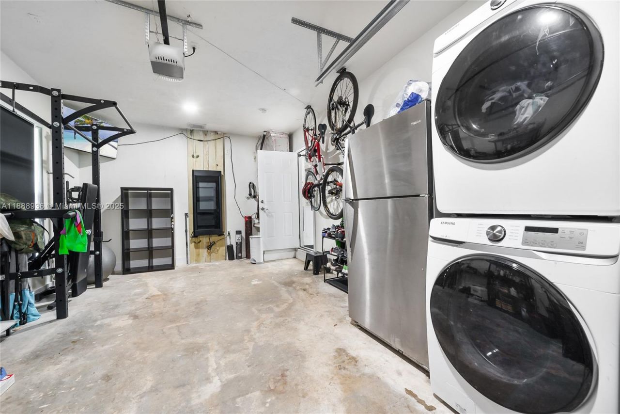 8840 SW 181st Ter, Palmetto Bay, FL 33157 Photo