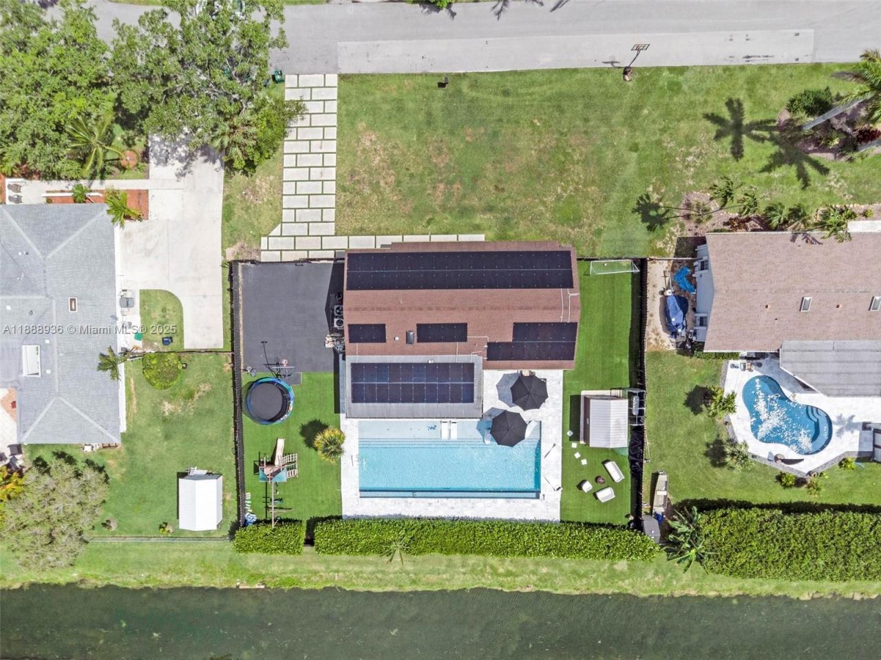 8840 SW 181st Ter, Palmetto Bay, FL 33157 Photo