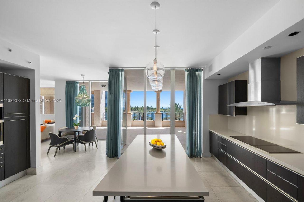 7133 Fisher Island Dr, Unit 7133, Miami Beach, FL 33109 Photo