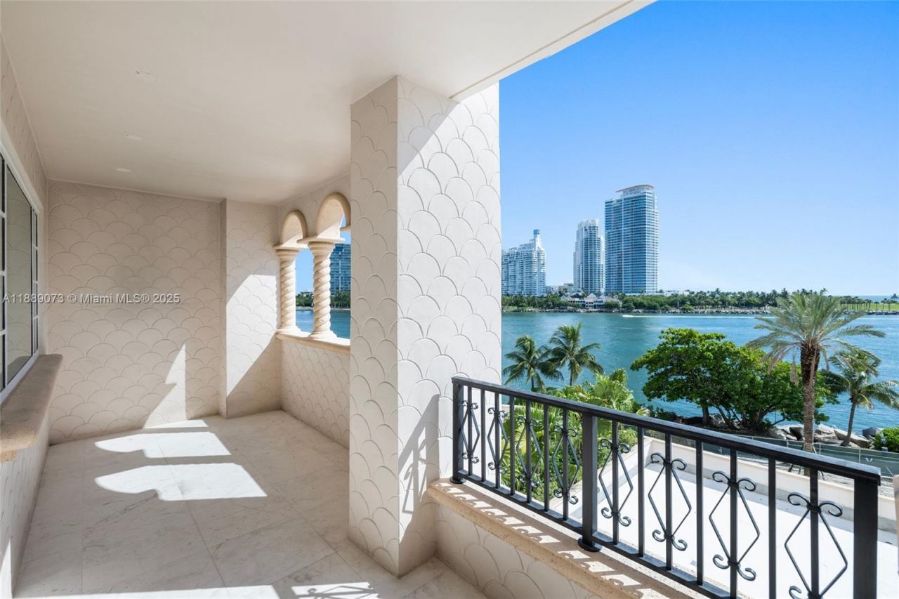 7133 Fisher Island Dr, Unit 7133, Miami Beach, FL 33109 Photo
