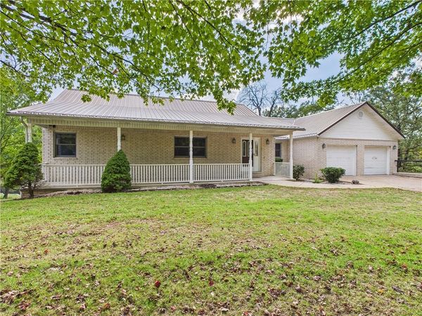 11801 Wildwood Drive, Omaha, AR 72662