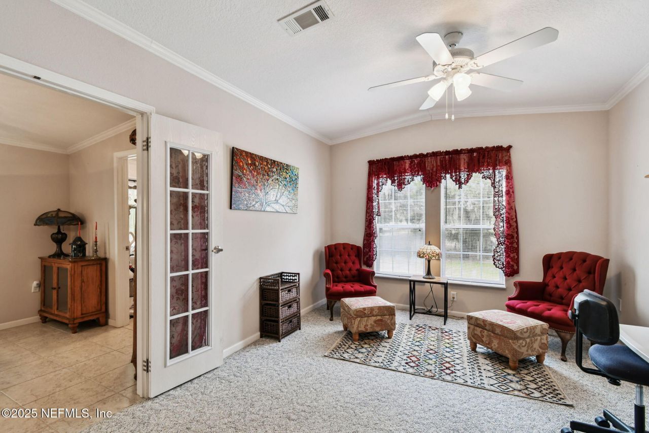 135 Lake Como Drive, Pomona Park, FL 32181 Photo