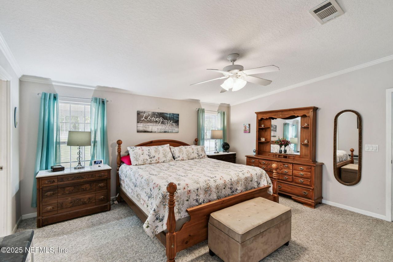 135 Lake Como Drive, Pomona Park, FL 32181 Photo