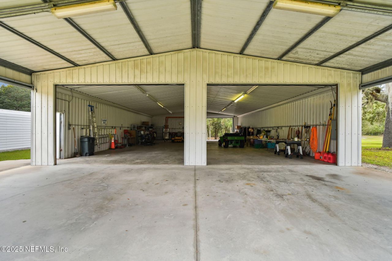 135 Lake Como Drive, Pomona Park, FL 32181 Photo