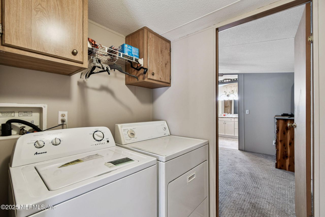 135 Lake Como Drive, Pomona Park, FL 32181 Photo