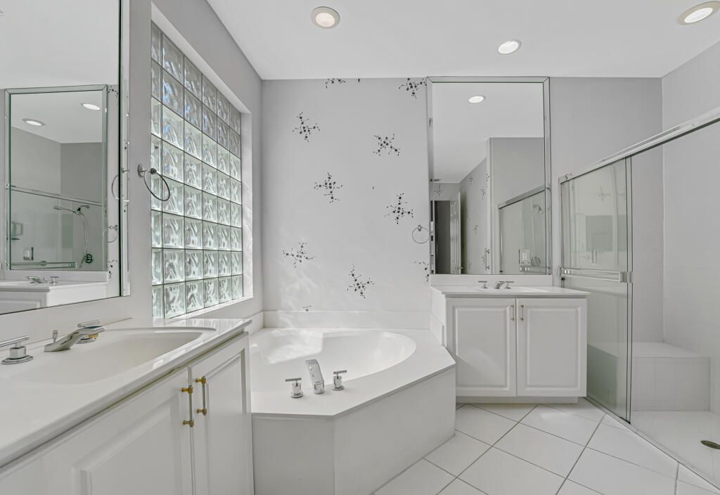 7932 Seagrape Shores Drive, Lake Worth, FL 33467 Photo