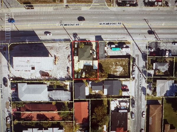 107 W Pembroke Rd, Hallandale Beach, FL 33009