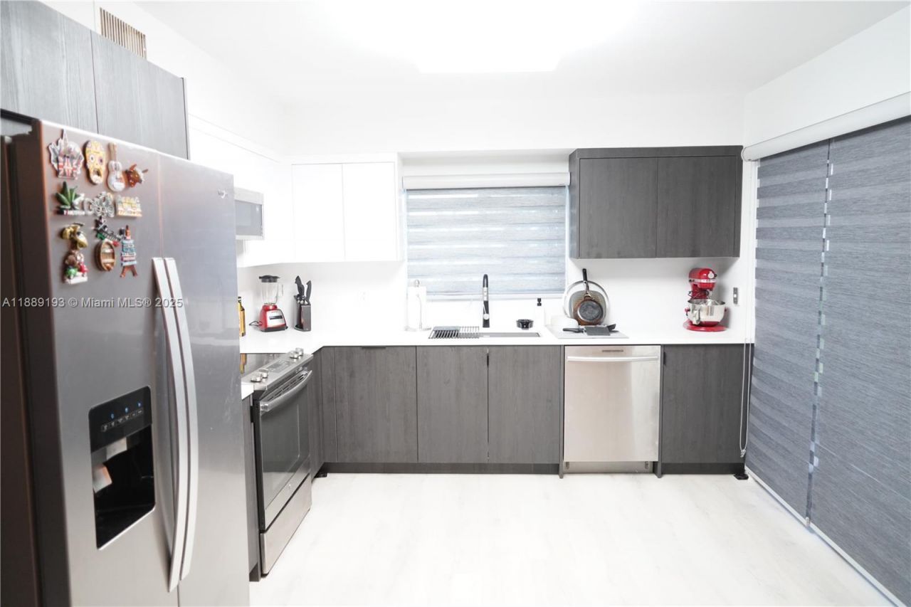 9308 NW 9th Pl, Unit 9308, Plantation, FL 33324 Photo