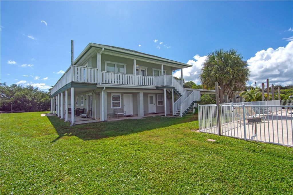 412 Indian River Drive, Sebastian, FL 32958 Photo