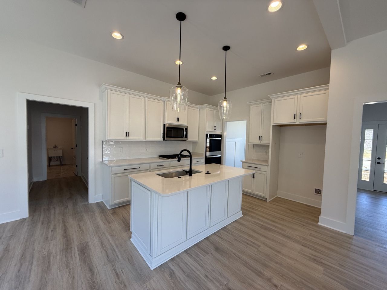 1140 Bermuda Chase St, Smyrna, TN 37167 Main Photo