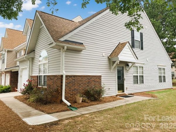 11163 Saintsbury Place, Charlotte, NC 28270