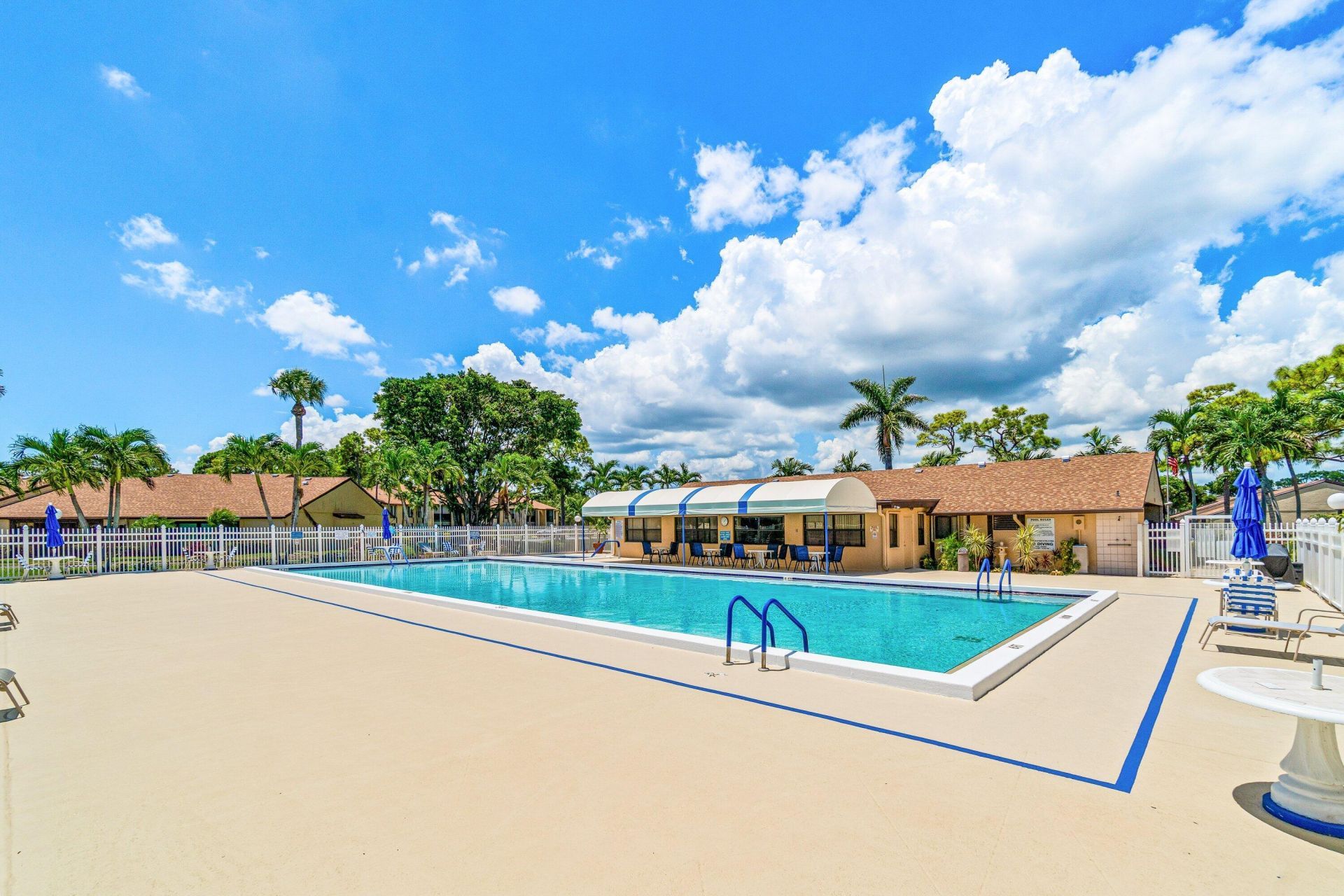826 Sky Pine Way, Unit D1, Greenacres, FL 33415 Photo