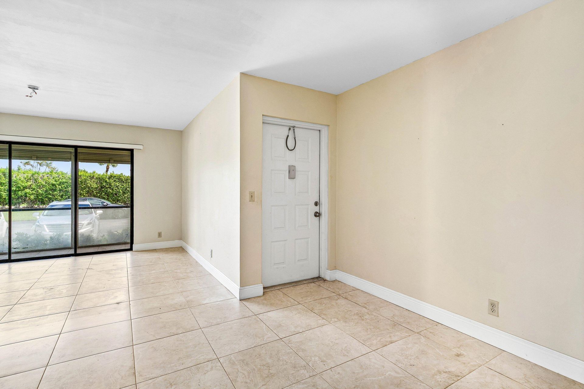 826 Sky Pine Way, Unit D1, Greenacres, FL 33415 Photo