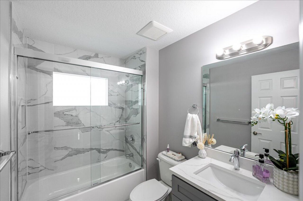 448 SW Vista Lake Drive, Port Saint Lucie, FL 34953 Photo