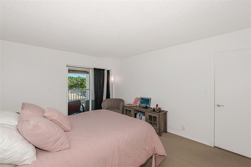 100 Lakeview Drive, Unit 206, Weston, FL 33326 Photo