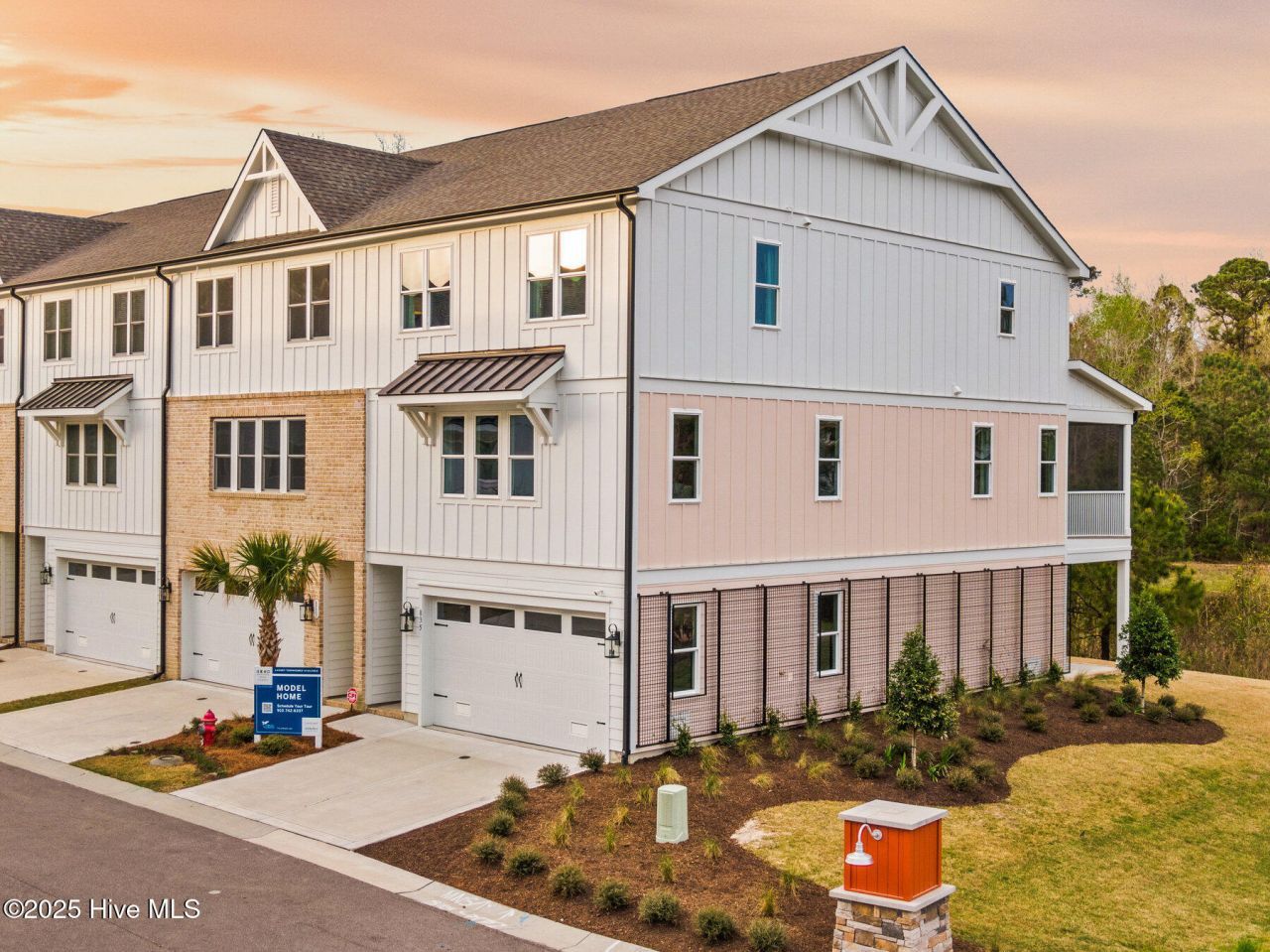 835 Anchors Bend Way, Unit 24, Wilmington, NC 28411 Main Photo