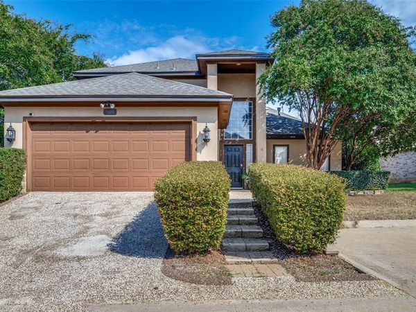 5103 Adamstown Place, Arlington, TX 76017